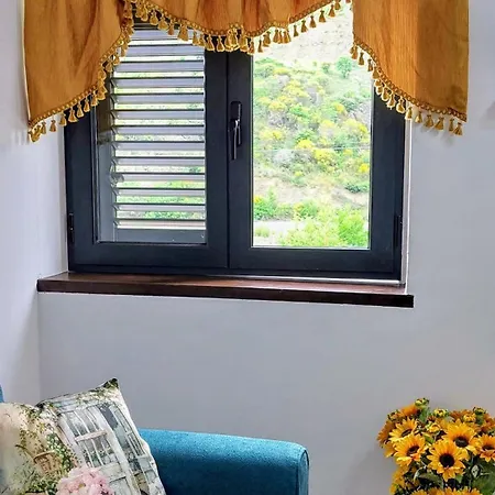 Sweet Aria Appartement Zhaban