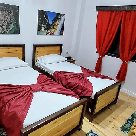 Апартаменты Sweet Aria Corovode