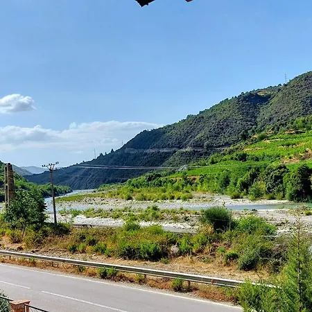 Sweet Aria Апартаменты Corovode