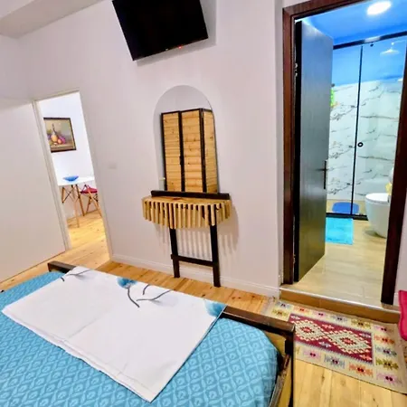 Apartment Sweet Aria Corovode