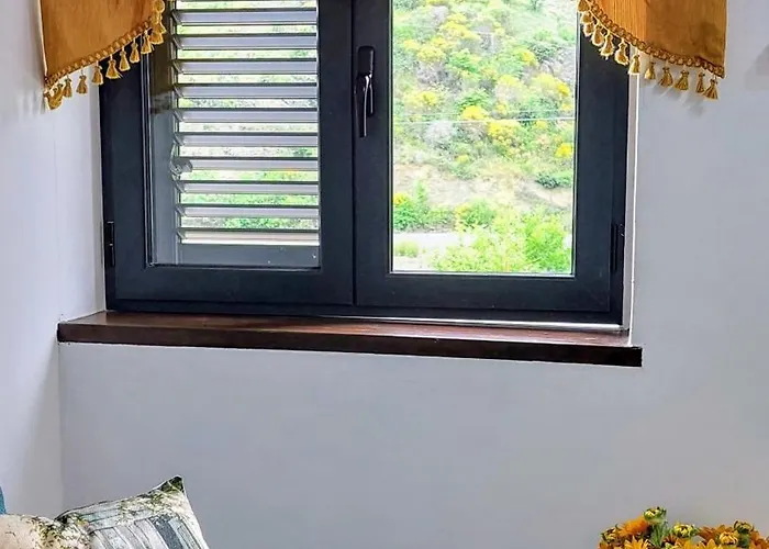 Sweet Aria Apartment Zhaban