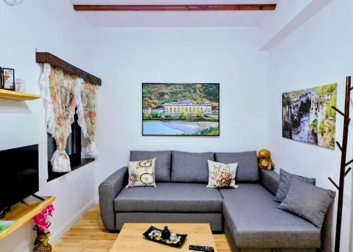 Sweet Aria Apartment